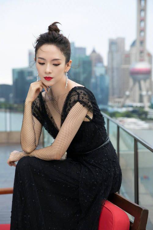 章子怡多大，章子怡多大生的醒醒